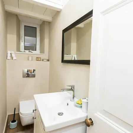 Architect's Hideway, Corfu Old Town