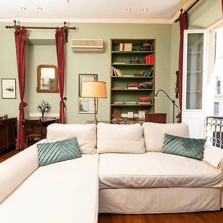 Architect's Hideway, Corfu Old Town Appartement *